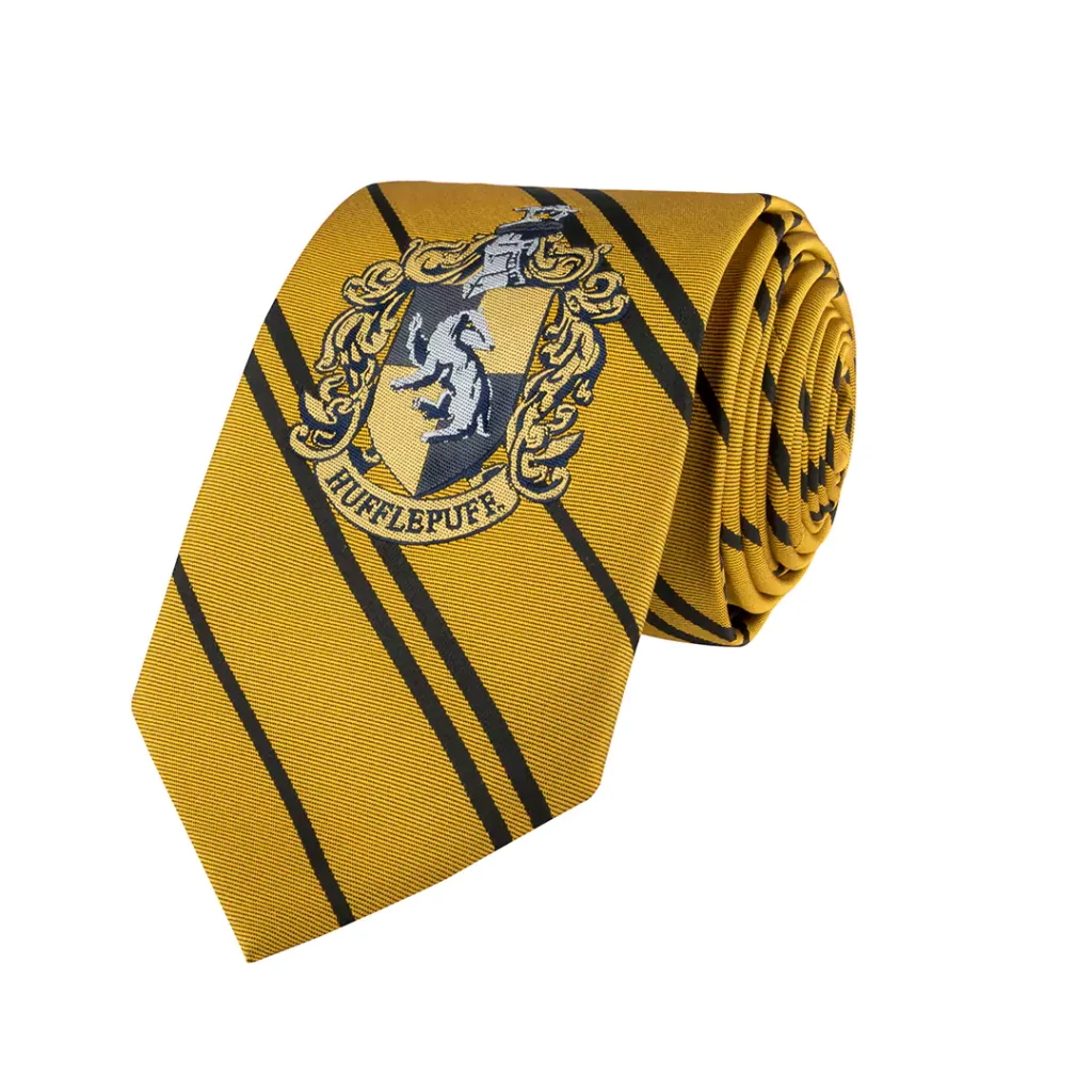 Harry Potter Krawatte in den Farben Gelb und Schwarz mit dem Hufflepuff-Wappen.